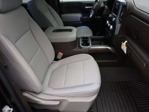 Used 2020 GMC Sierra 1500 Elevation w/ Elevation Value Package RWD image 17