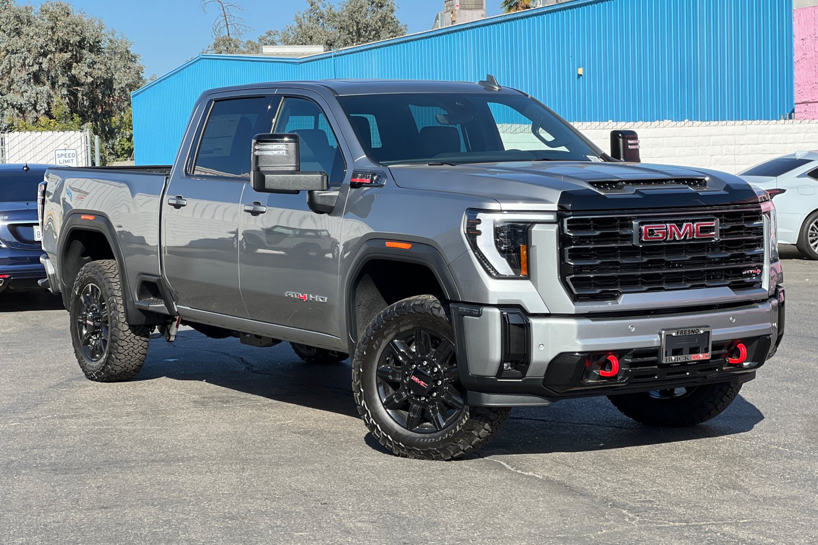New 2026 GMC Sierra 2500 AT4 w/ AT4 Premium Plus Package AWD/4WD image 2