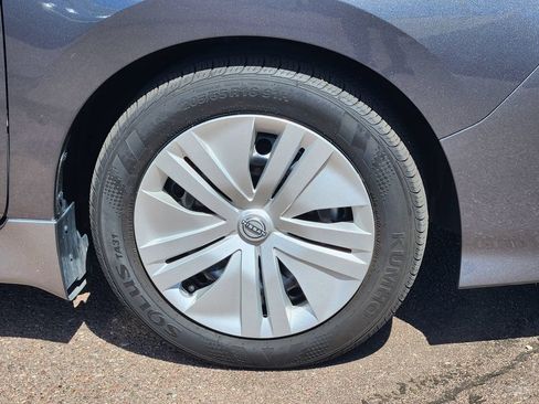 Used 2025 Nissan Leaf S FWD image 30