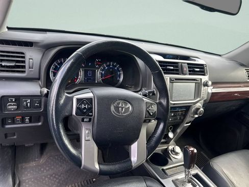 Used 2018 Toyota 4Runner Limited AWD/4WD image 23