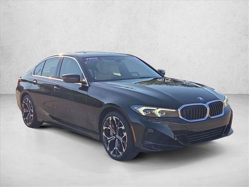 Certified 2025 BMW 330i Sedan w/ Convenience Package RWD image 3