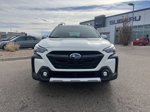 Used 2025 Subaru Outback Touring w/ Popular Package #2 image 14