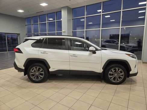 Used 2024 Toyota RAV4 Limited image 6