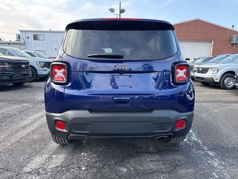 Used 2021 Jeep Renegade Latitude image 6
