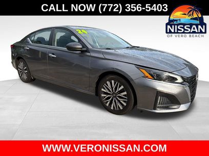 Used 2024 Nissan Altima 2.5 SV