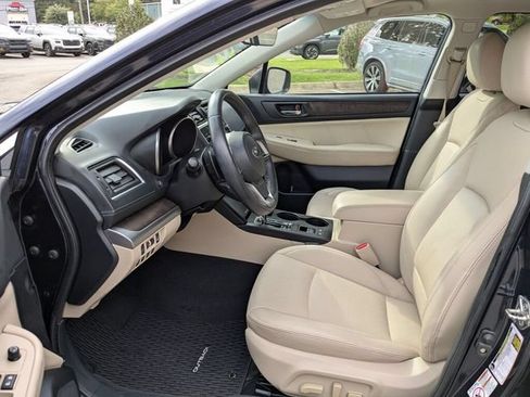 Used 2018 Subaru Outback 2.5i Limited AWD/4WD image 25