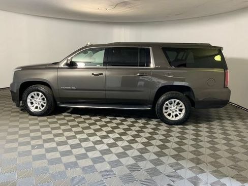 Used 2019 GMC Yukon XL SLT AWD/4WD image 11