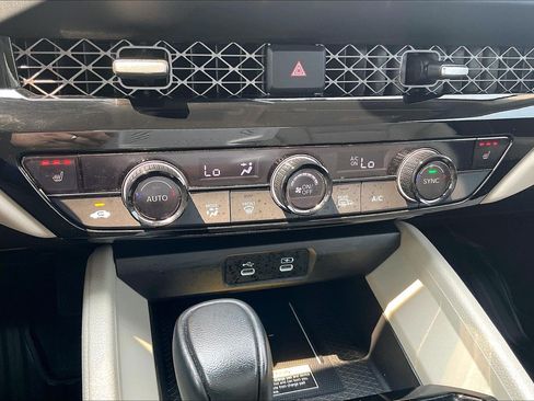 Used 2025 Honda Accord EX-L image 30