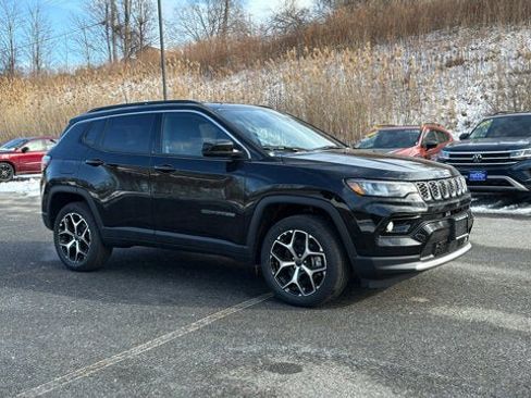 New 2026 Jeep Compass Limited AWD/4WD image 2
