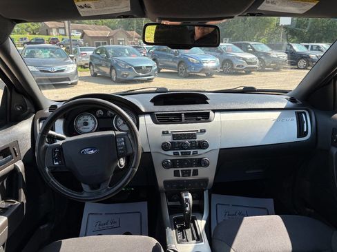 Used 2011 Ford Focus SES w/ 401A Rapid Spec Order Code image 11