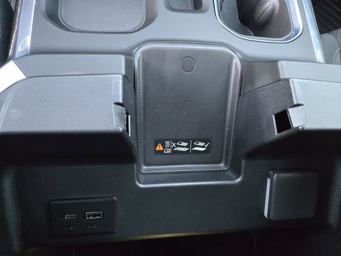 Used 2025 Chevrolet Silverado 1500 LT Trail Boss w/ Convenience Package II image 22