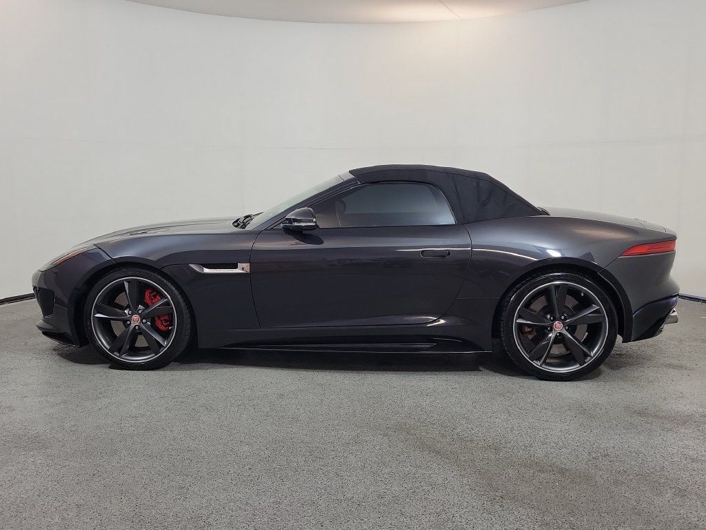Used 2016 Jaguar F-TYPE R AWD/4WD image 4
