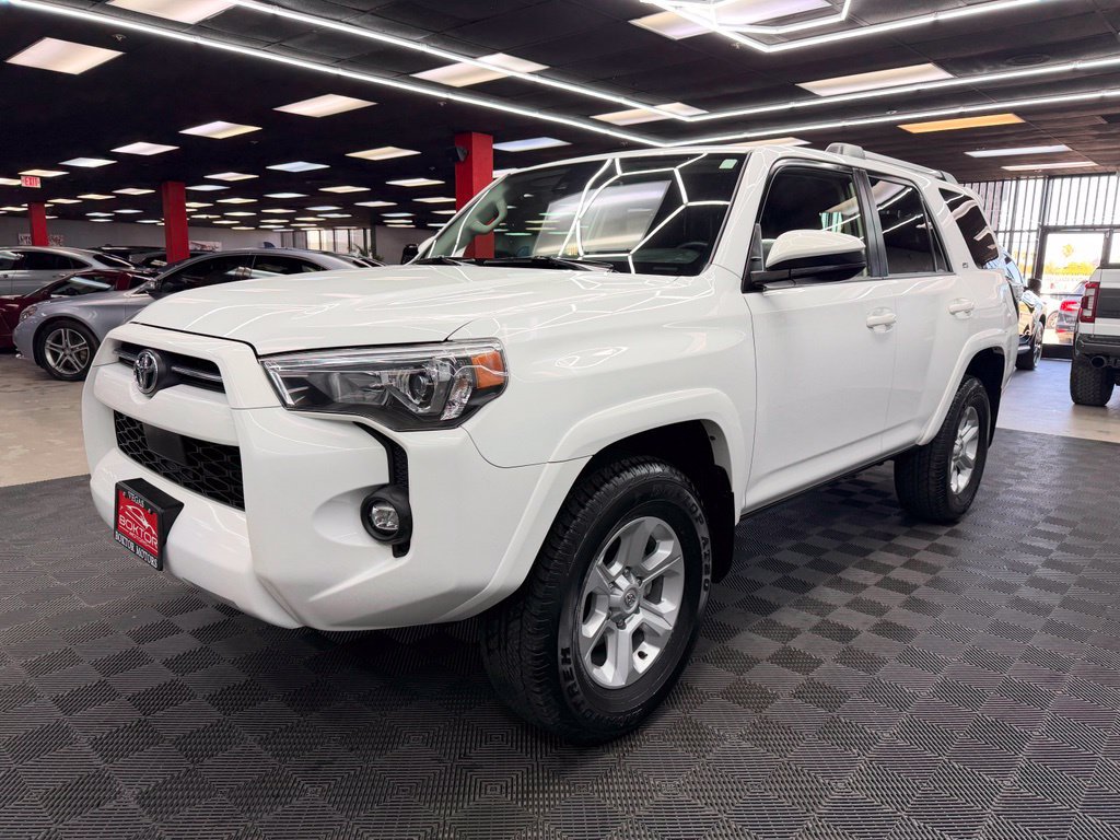Used 2024 Toyota 4Runner SR5 AWD/4WD image 7