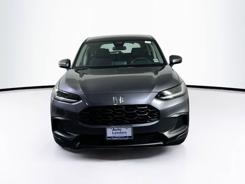 Used 2023 Honda HR-V LX image 2