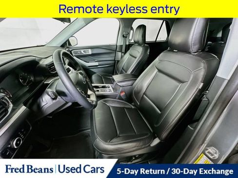 Certified 2023 Ford Explorer XLT w/ Equipment Group 202A AWD/4WD image 25