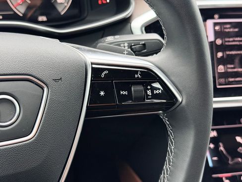 Used 2025 Audi A6 3.0T Premium image 15