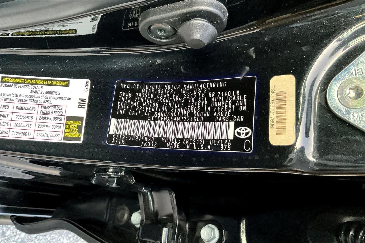 Used 2021 Toyota Corolla LE FWD image 33