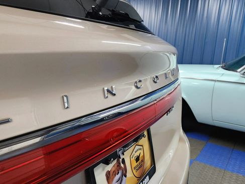 Used 2018 Lincoln MKX Reserve w/ Driver Assistance Package image 58