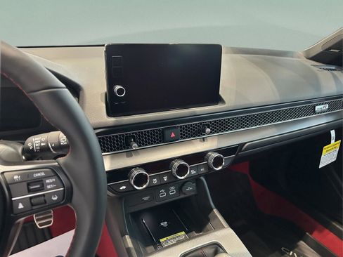 Used 2025 Honda Civic Type R image 13