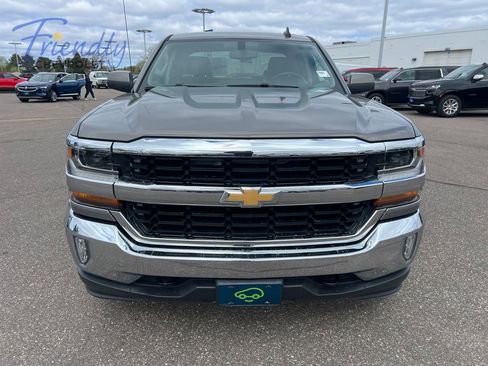 Used 2017 Chevrolet Silverado 1500 LT w/ All Star Edition AWD/4WD image 9