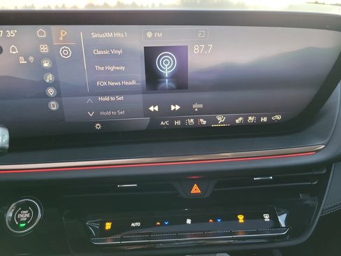 New 2026 Buick Envision Avenir image 23