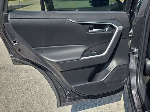 Used 2023 Toyota RAV4 XLE w/ Convenience Package FWD image 10
