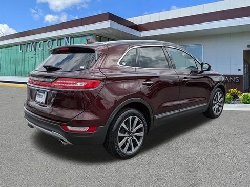 Certified 2019 Lincoln MKC Reserve w/ MKC Climate Package AWD/4WD image 4