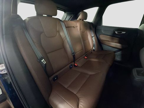 Certified 2023 Volvo XC60 B5 Plus w/ Climate Package FWD image 26
