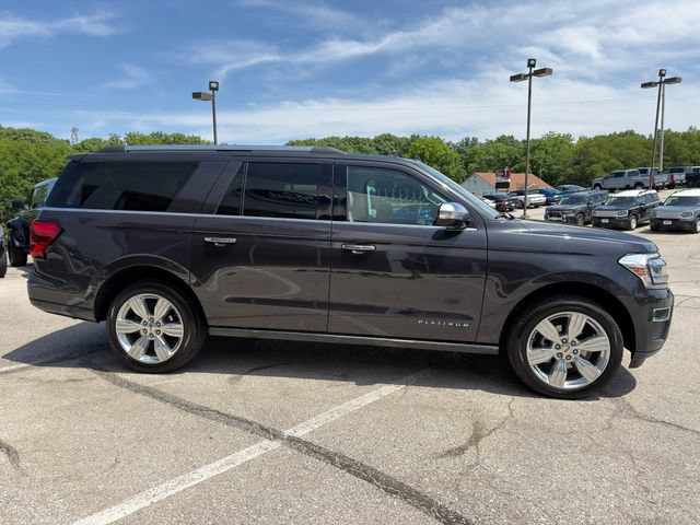 Used 2024 Ford Expedition Max Platinum AWD/4WD image 8