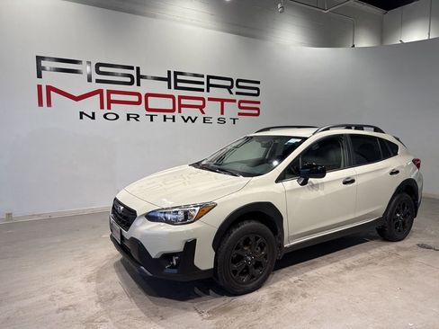 Used 2023 Subaru Crosstrek 2.0i Premium w/ Popular Package #3 image 7