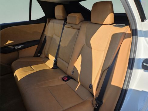 Used 2023 Lexus RZ 450e Premium w/ Technology Package AWD/4WD image 19
