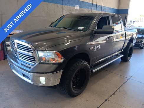 Used 2019 RAM 1500 Big Horn AWD/4WD image 1
