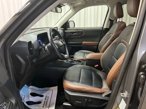 Used 2023 Ford Bronco Sport Outer Banks w/ Tech Package image 4