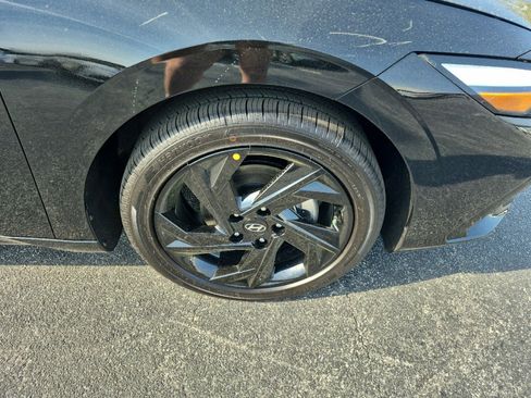 New 2026 Hyundai Elantra SEL Sport Premium image 15