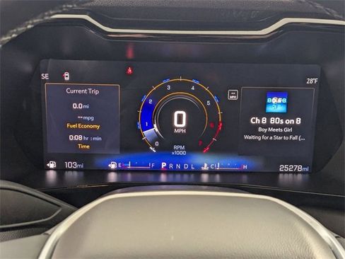 Used 2024 Chevrolet Colorado LT w/ LT Convenience Package image 16