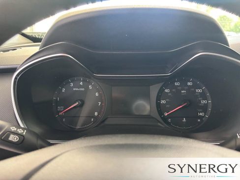 Used 2021 Chevrolet TrailBlazer LT w/ Convenience Package FWD image 14