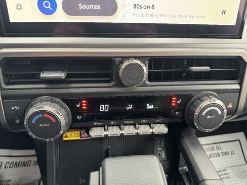 Used 2025 Toyota 4Runner TRD Off-Road Premium w/ Tow Technology Package image 17