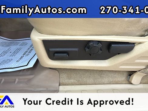 Used 2010 Ford F450 Lariat image 21