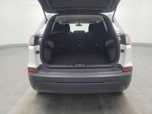 Used 2020 Jeep Cherokee Latitude w/ Cold Weather Group image 29