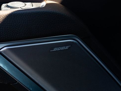 Used 2025 GMC Sierra 3500 Denali w/ Denali Reserve Package image 17