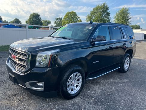 Used 2019 GMC Yukon SLT AWD/4WD image 1
