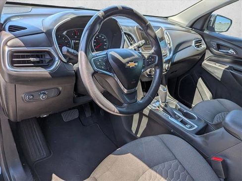 Used 2018 Chevrolet Equinox LT FWD image 9