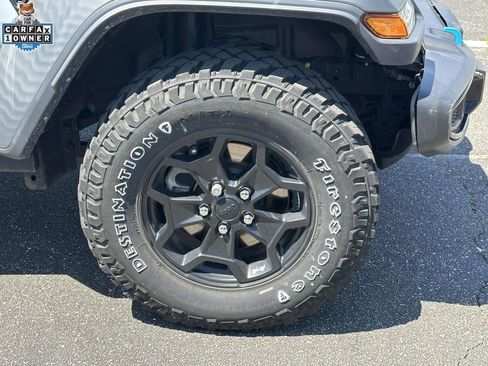 Used 2023 Jeep Wrangler Unlimited w/ Cold Weather Group AWD/4WD image 7
