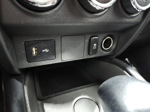 Used 2018 Mitsubishi Outlander Sport LE image 6