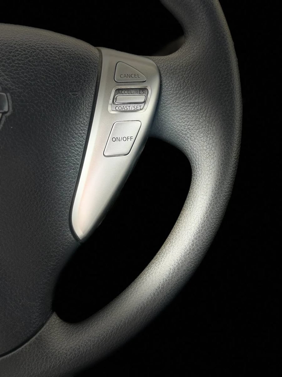 Used 2015 Nissan Versa S Plus FWD image 33