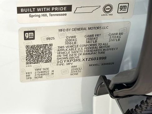 New 2026 Cadillac Lyriq V w/ LPO, Floor Liner Package image 27