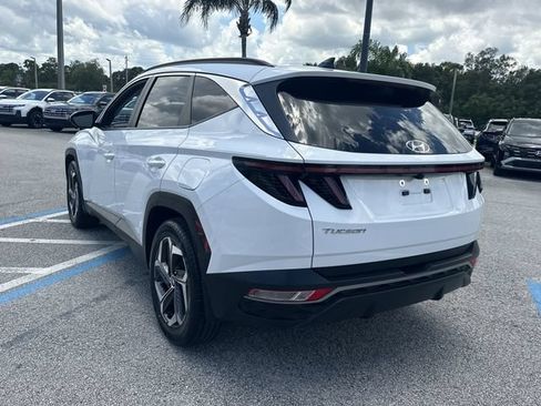 Certified 2023 Hyundai Tucson SEL w/ Convenience Package FWD image 9