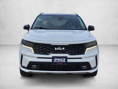 Used 2022 Kia Sorento SX FWD image 2