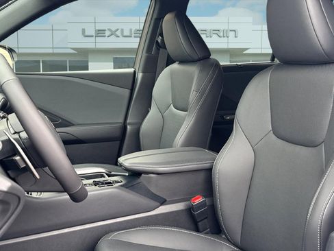 New 2026 Lexus TX 350 FWD image 5