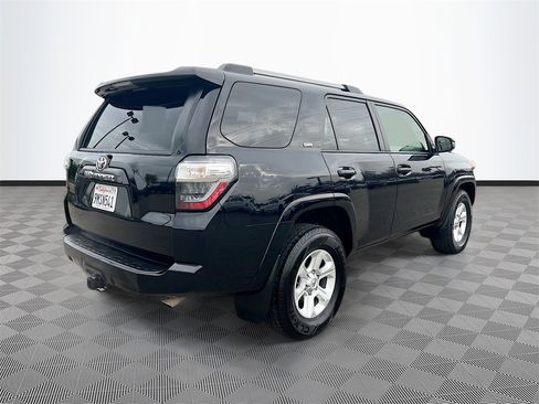 Used 2024 Toyota 4Runner SR5 image 7